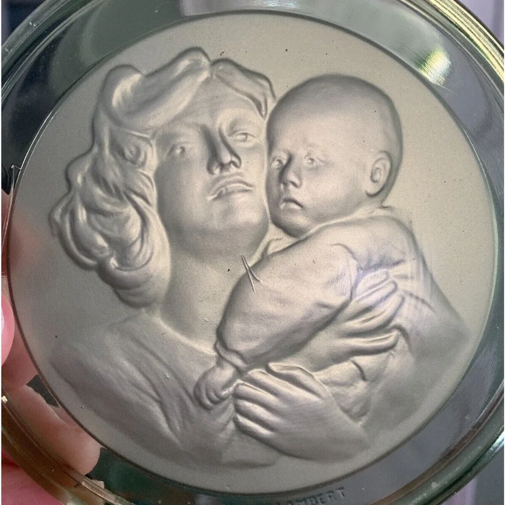 Val St Lambert Belcique Olive Lithopane Covered Crystal Trinket Jewelry Box